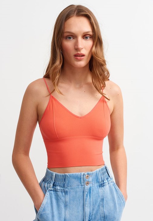 Midi Boy Etek ve İnce Askılı Crop Top Kombini