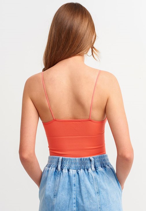 Midi Boy Etek ve İnce Askılı Crop Top Kombini