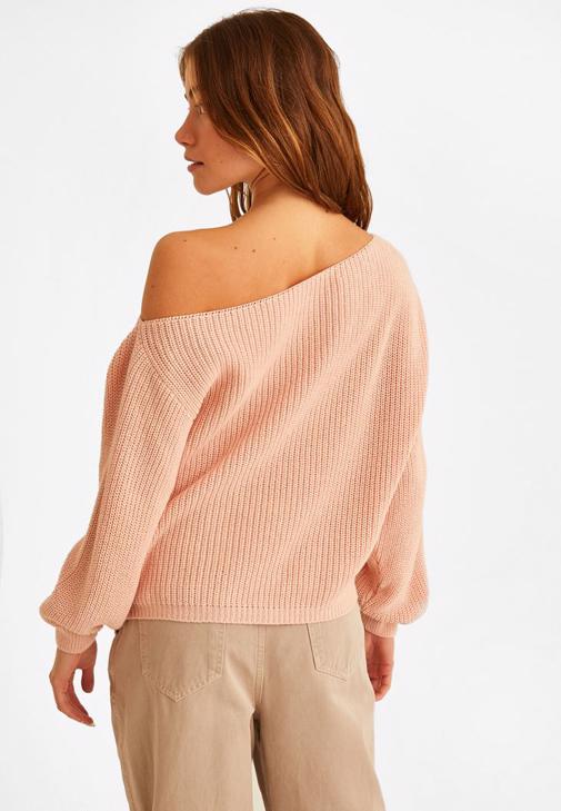 Slouchy Pantolon ve Kayık Kazak Kombini