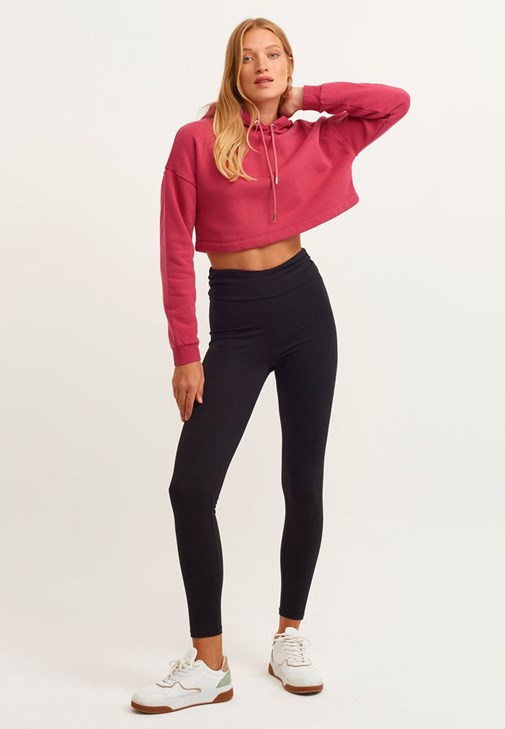 Kapüşonlu Crop Sweatshirt ve Legging Tayt Kombini 