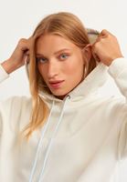 Bayan Krem Pamuklu Uzun Kollu Sweatshirt