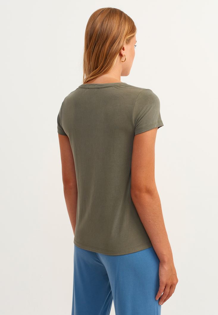 Women Green Soft touch v-neck tshirt