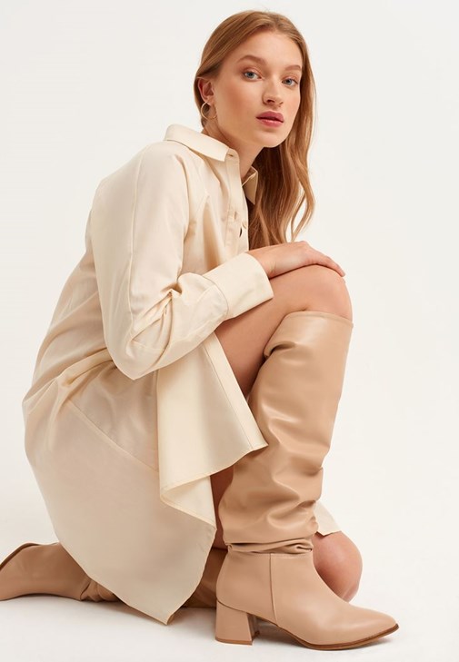 Casual Poplin Gömlek Elbise ve Vegan Deri Slouchy Çizme Kombini