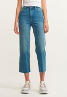 Ultra Yüksek Bel Denim Pantolon ve Uzun Kollu Crop Tişört Kombini