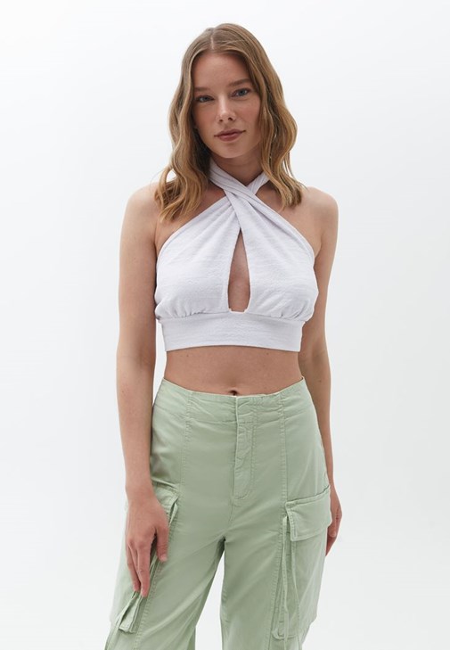 Halter Yaka Crop ve Mini Şort Kombini 