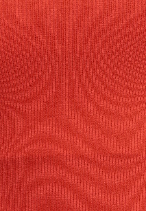 Kare Yaka Atlet ve Flare Denim Pantolon Kombini