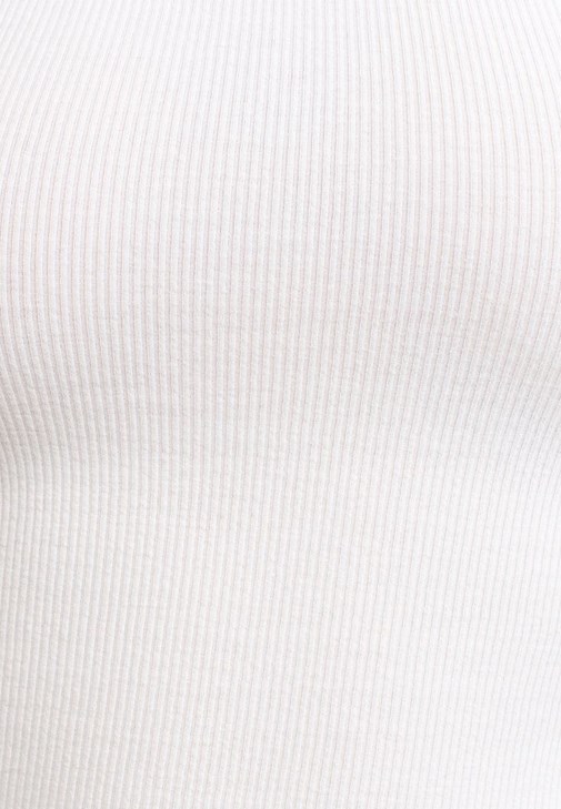Halter-Neck Tank Top ve Denim Pantolon Kombini