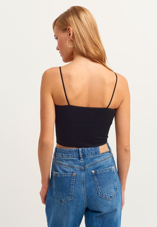 Dik Yaka Tül Bluz ve Culotte Denim Pantolon Kombini