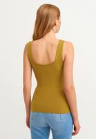 Women Green Flexible Square Neck Singlet