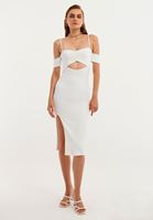 Bayan Krem Cut-Out Detaylı Yırtmaçlı Midi Elbise