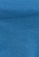 Zero-Neck Tişört ve Denim Şort Kombini
