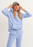 Kapüşonlu Sweatshirt ve Sweat Pantolon Kombini