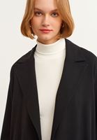 Bayan Siyah Yırtmaç Detaylı Ceket ( TENCEL™ )