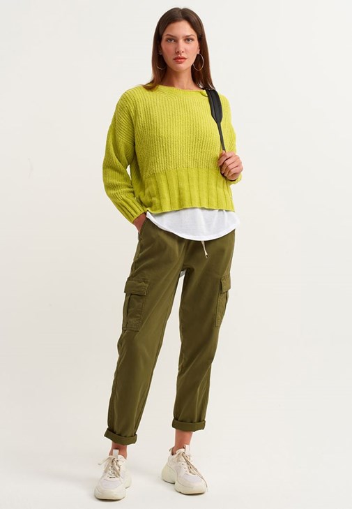 Wide-Fit Triko ve Casual Kargo Pantolon Kombini