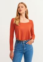 Bayan Pembe Asimetrik Kesim Crop Bluz