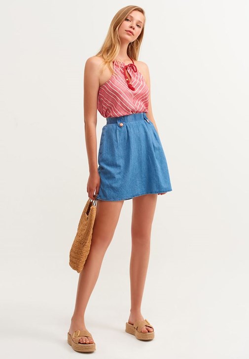 Denim Mini Etek ve Askılı Bluz Kombini 