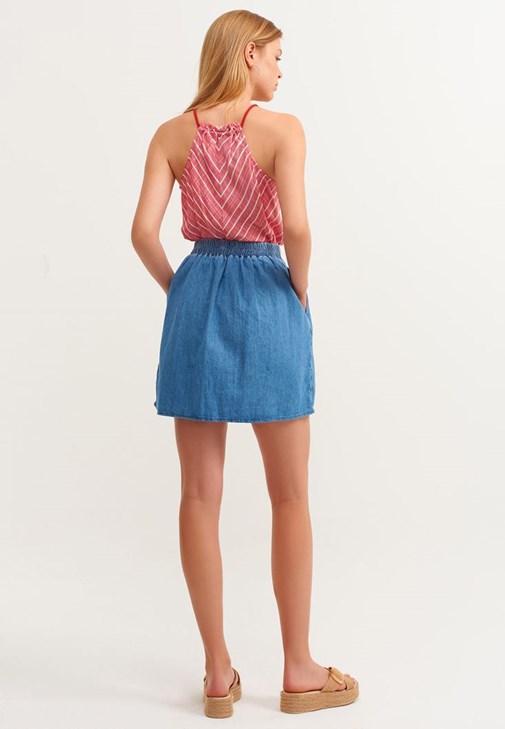 Denim Mini Etek ve Askılı Bluz Kombini 