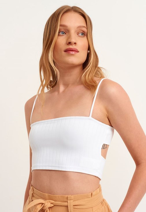 Sırt Detaylı Crop ve Baggy-Fit Pantolon Kombini