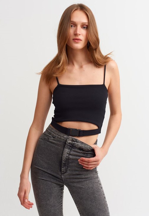 Toka Detaylı Crop Top Ve Skinny Denim Pantolon Kombini