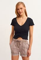 Bayan Siyah Pamuklu V-Neck Tişört