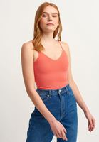 Bayan Kırmızı Dikişsiz İnce Askılı Crop Top