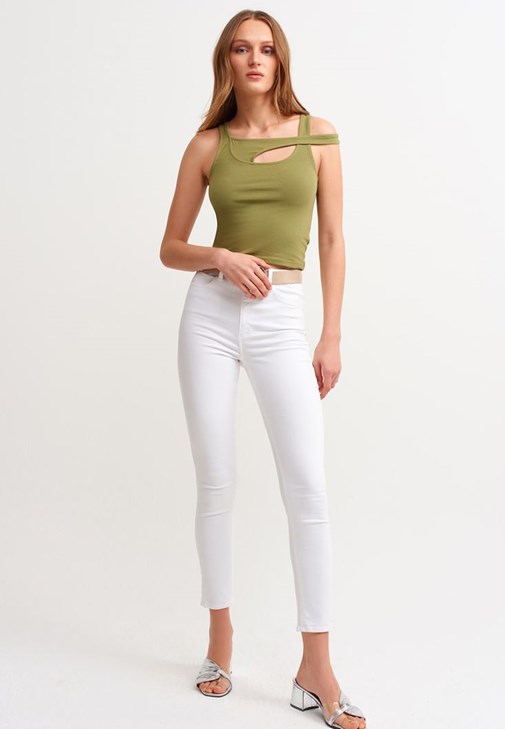 Cut Out Crop Top Ve Havuç Pantolon Kombini