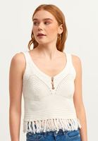 Bayan Krem Püsküllü Crop Triko top