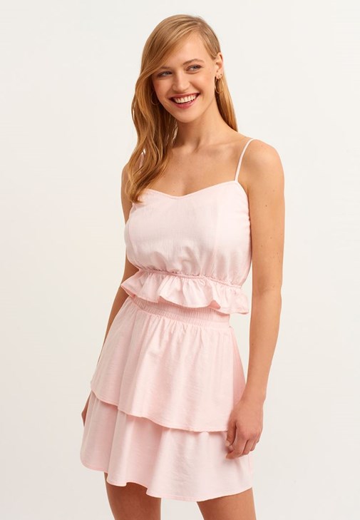 Beli Büzgülü Crop ve Volanlı Mini Etek Kombini