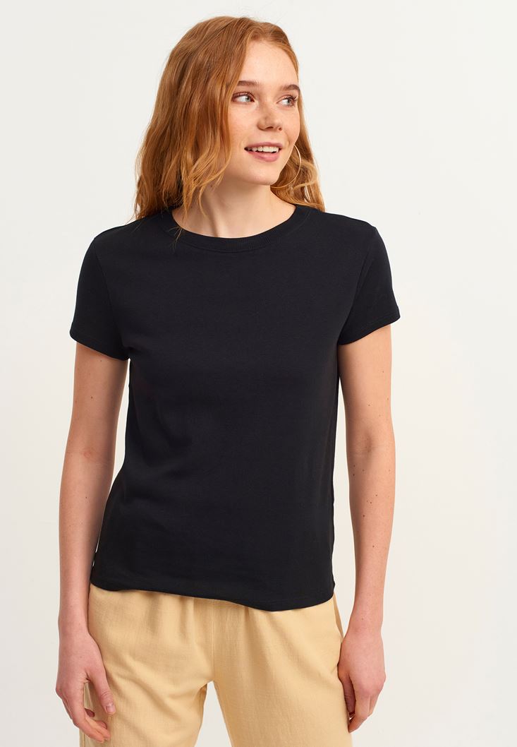Women Black Cotton Boxy T-shirt