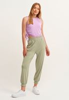 Jogger Pantolon ve Büzgülü Crop Top Kombini
