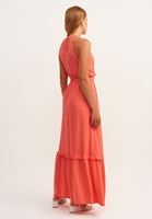 Bayan Pembe Halter-Neck Maxi Elbise