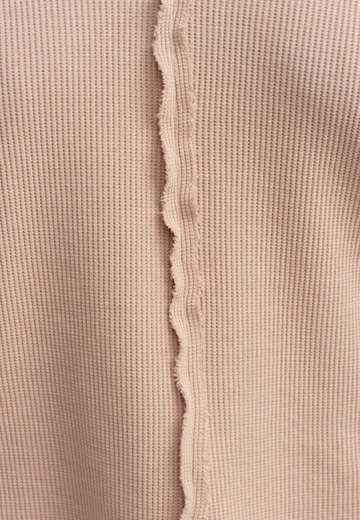 Oversize V-Neck Triko ve Kargo Pantolon Kombini