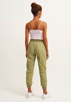 Bayan Yeşil Yumuşak Dokulu Jogger Pantolon ( TENCEL™ )