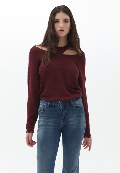 Cut-Out Triko ve Flare Pantolon Kombini