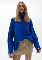 Women Blue Kniwear Sweater with Zipper