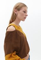Bayan Çok Renkli Cut-Out Detaylı Crop Bluz