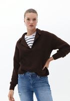 Women Brown Knitwear Sweater with Neckline Detail