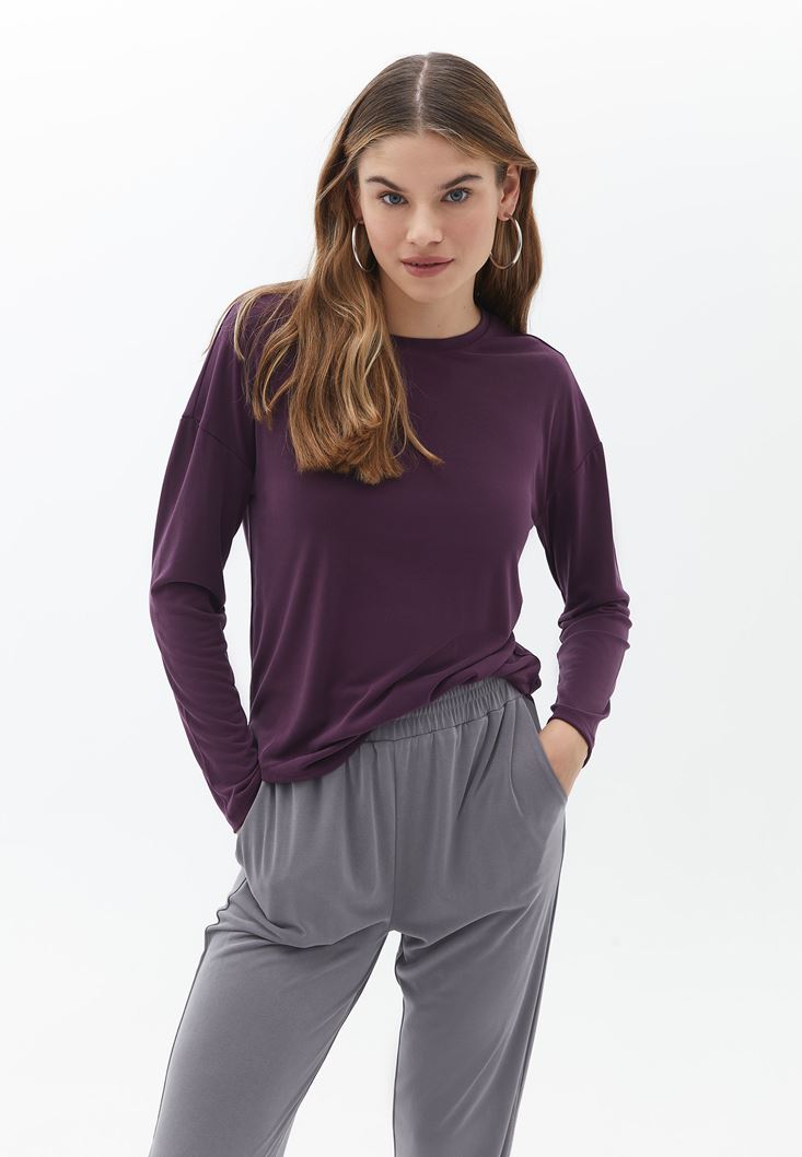 Women Purple Loose Fit Tshirt with Long Sleeves