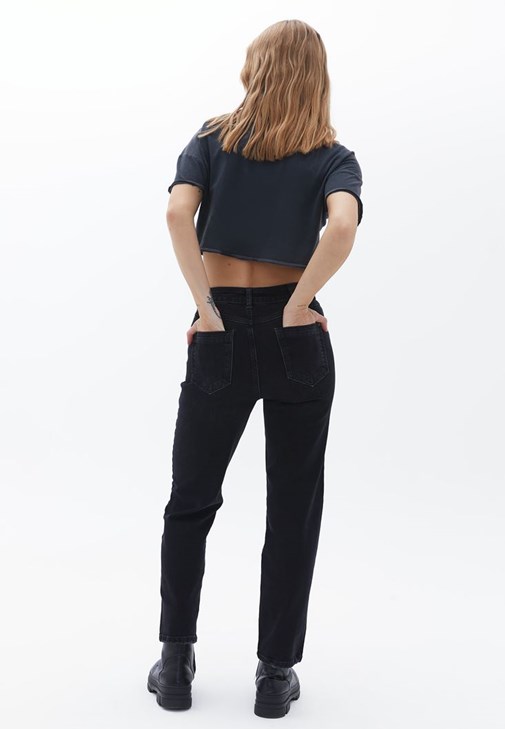 Straight-Fit Pantolon ve Hırka Kombini 