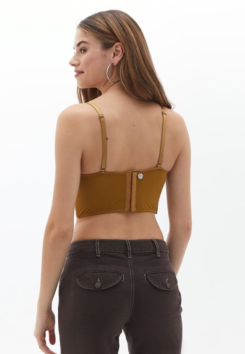 Dantelli Bralet ve Kargo Pantolon Kombini 