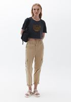 Women Beige Ultra High Rise Carrot Fit Pants