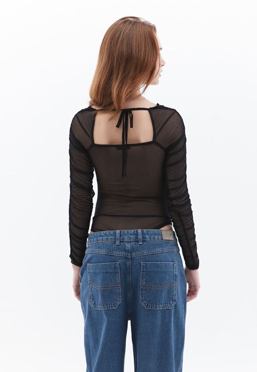 Bodysuit ve Etek Kombini