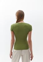 Pamuklu U Yaka Tişört ve Wide-Leg Pantolon Kombini