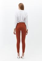 Women Brick Skinny Pants with Push up Effect