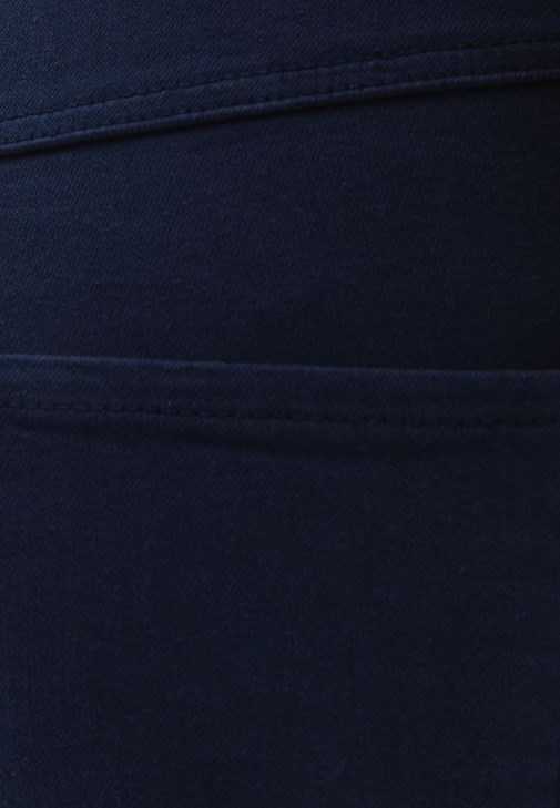 Skinny Pantolon ve Atlet Kombini