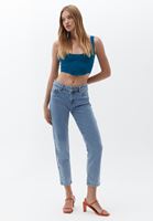 Crop ve Straight-Fit Pantolon Kombini