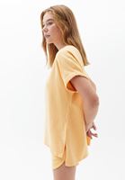 Bayan Turuncu Pamuklu Oversize Tişört