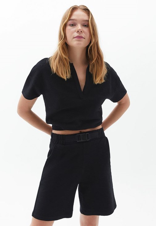 Polo Yaka Sweatshirt ve Şort Kombini