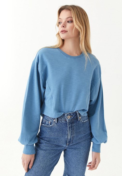 Sweatshirt ve Mom Jean Pantolon Kombini