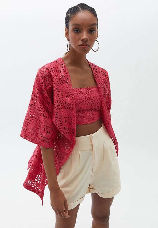 Dantelli Kimono ve Şort Kombini